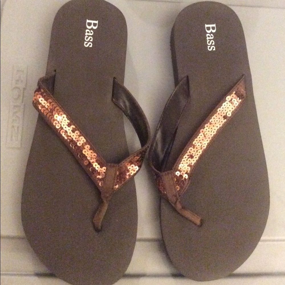 Brown sequined Bass flip flops